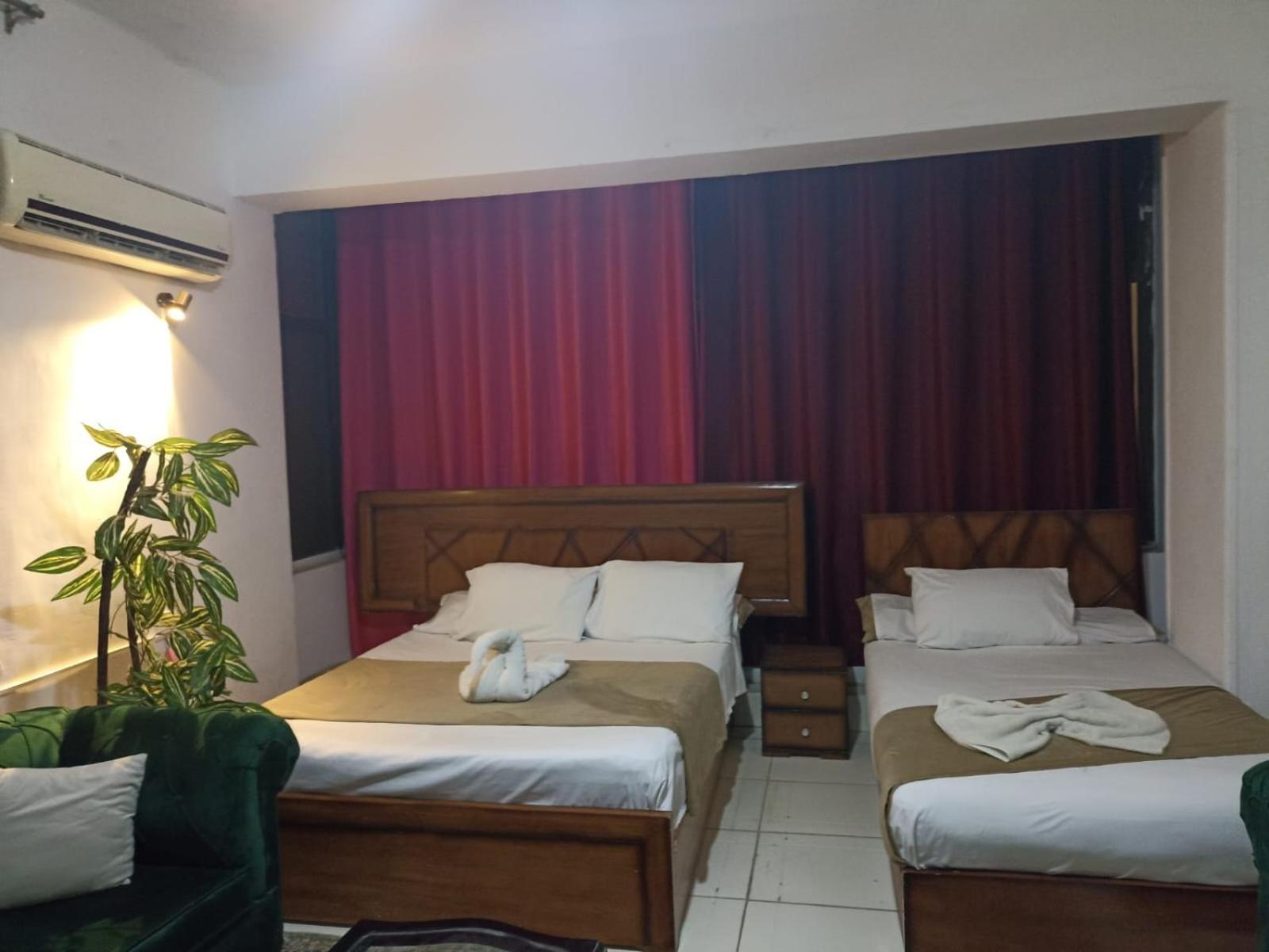 Alshawarbi Plaza Hotel Cairo Exterior foto