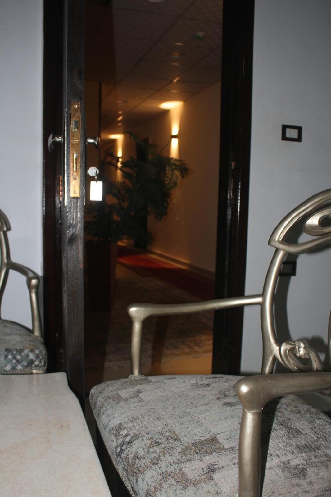 Alshawarbi Plaza Hotel Cairo Exterior foto